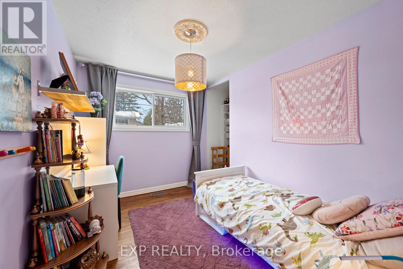 26 Leeming Drive, Ottawa, Ontario  K2H 5P7 - Photo 15 - X12646104