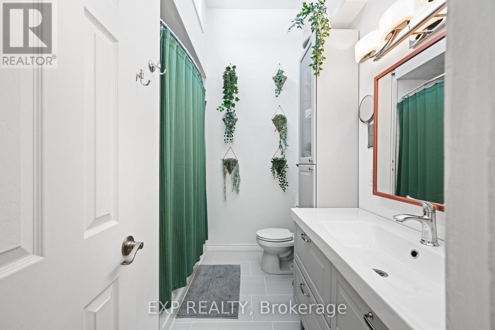 26 Leeming Drive, Ottawa, Ontario  K2H 5P7 - Photo 18 - X12646104