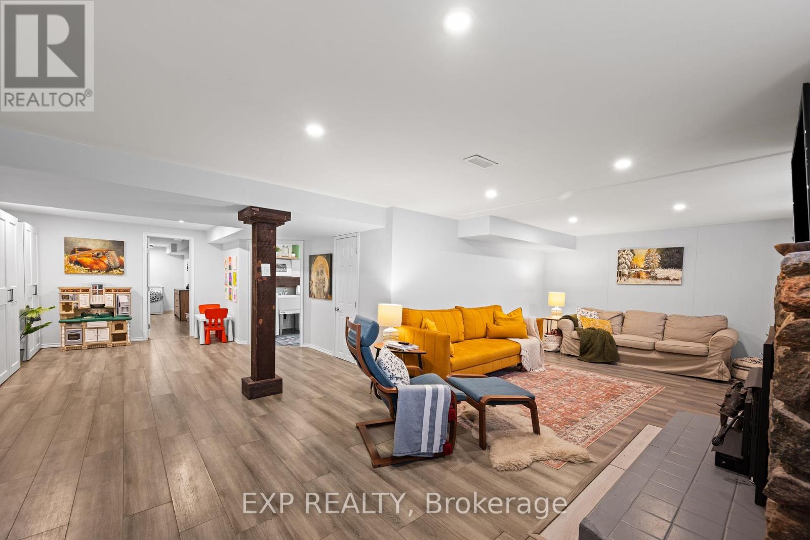 26 Leeming Drive, Ottawa, Ontario  K2H 5P7 - Photo 22 - X12646104