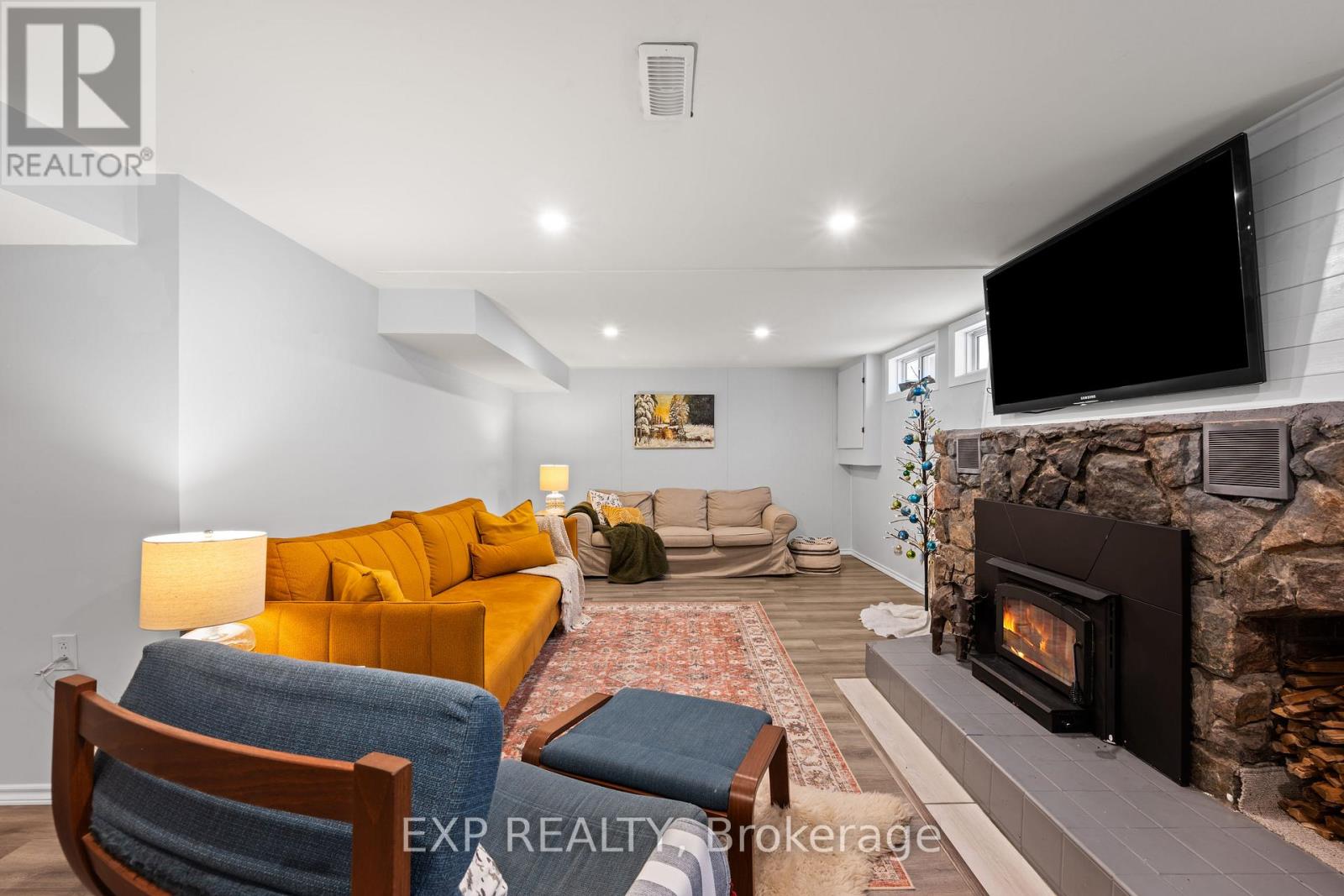 26 Leeming Drive, Ottawa, Ontario  K2H 5P7 - Photo 23 - X12646104