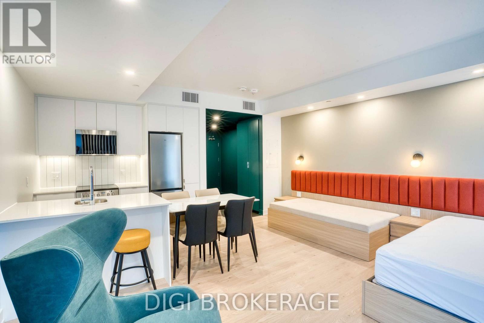 207 - 1250 Cummings Avenue, Ottawa, Ontario  K1J 0E4 - Photo 7 - X12646132