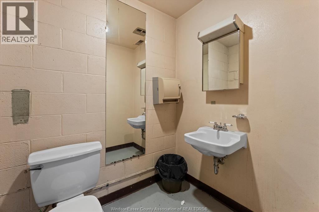 1701 Shepherd Street, Windsor, Ontario  N8Y 1T4 - Photo 29 - 25031941