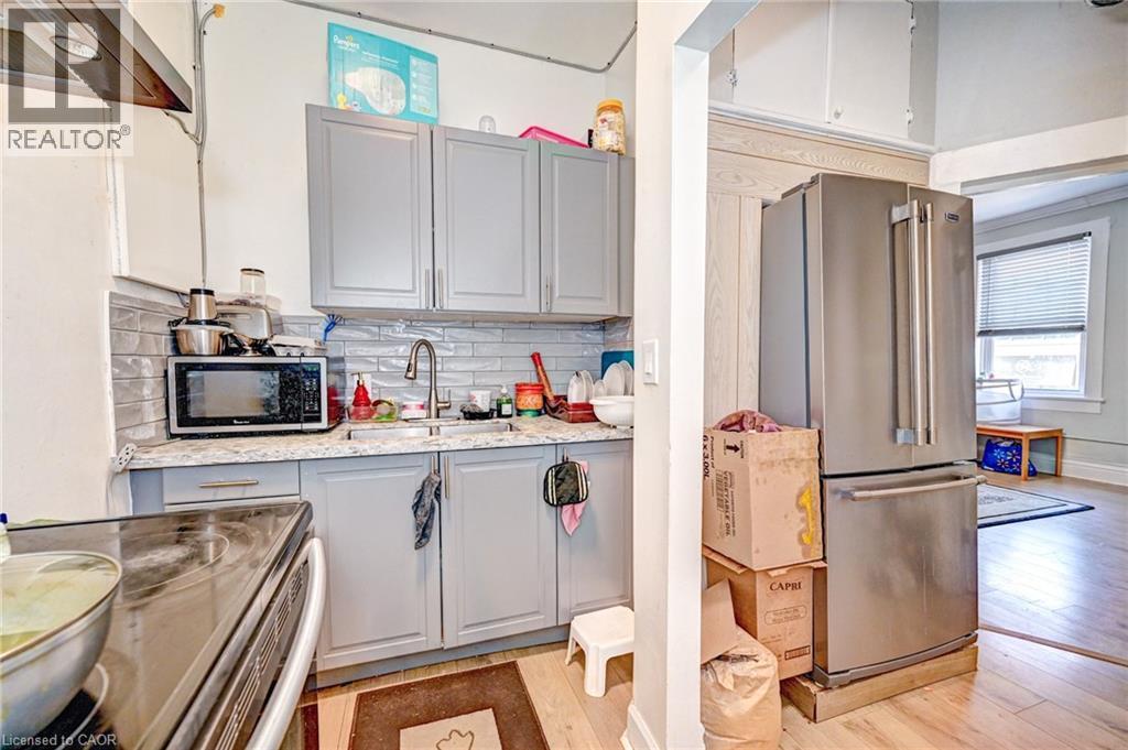 15 Ainslie Street N, Cambridge, Ontario  N1R 3J3 - Photo 27 - 40794762