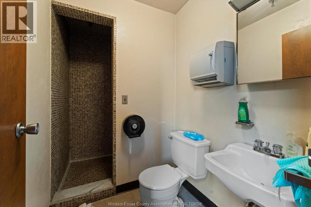 1701 Shepherd Street Unit# A, Windsor, Ontario  N8Y 1T4 - Photo 28 - 25031942