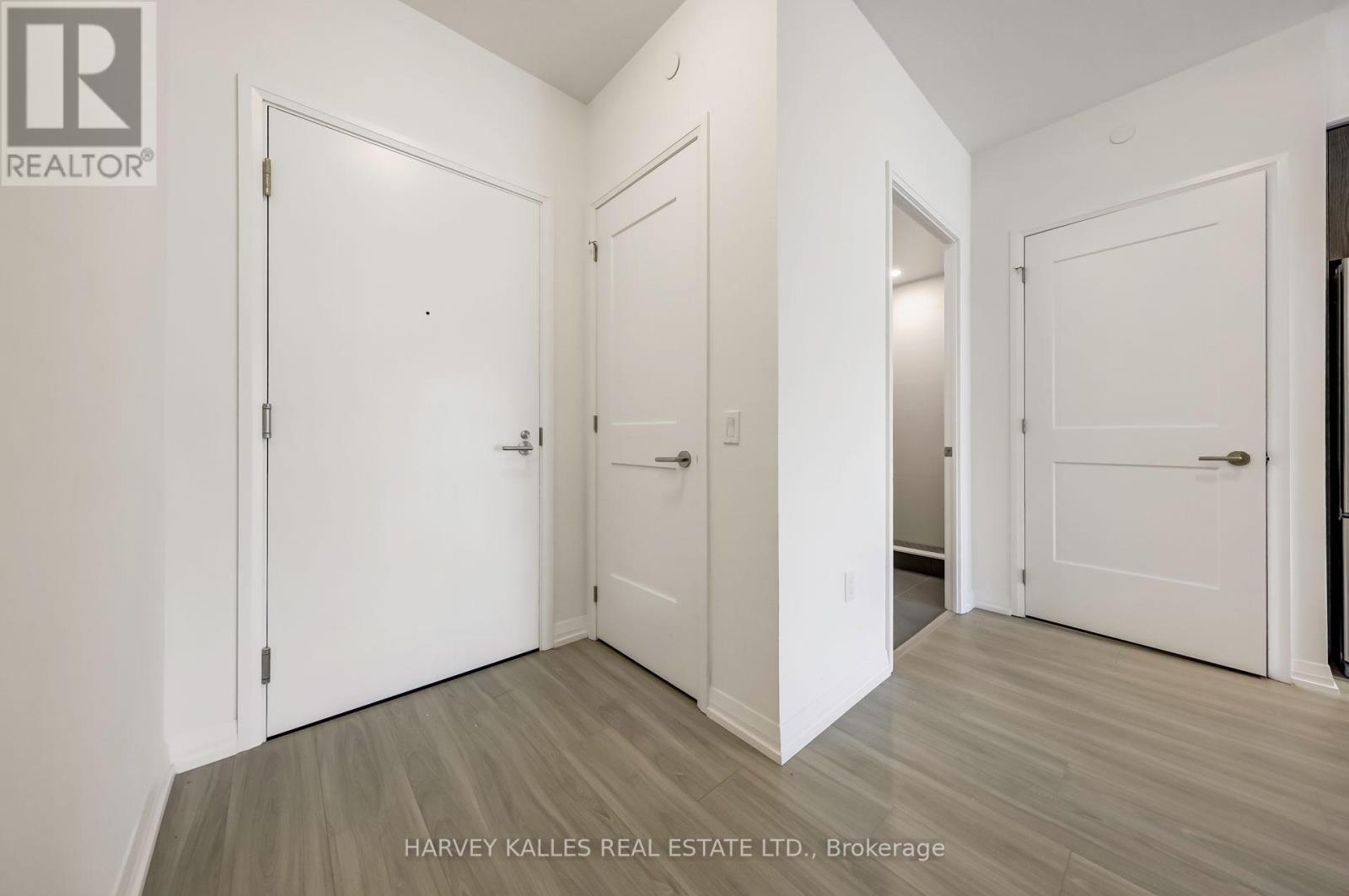 2504 - 25 Holly Street, Toronto, Ontario  M4S 0E3 - Photo 3 - C12646036