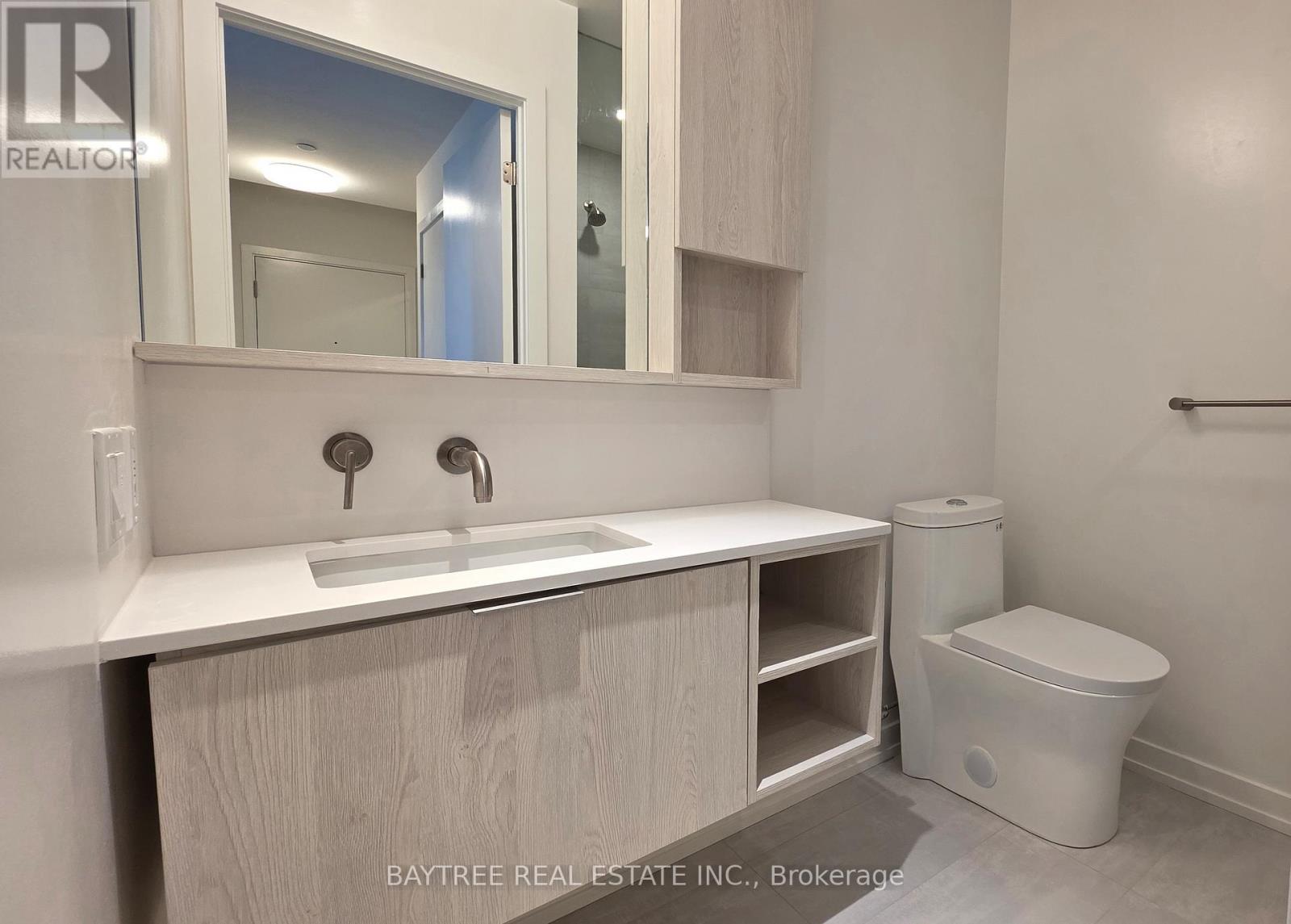 1409 - 110 Broadway Avenue, Toronto, Ontario  M4P 1V7 - Photo 3 - C12646070