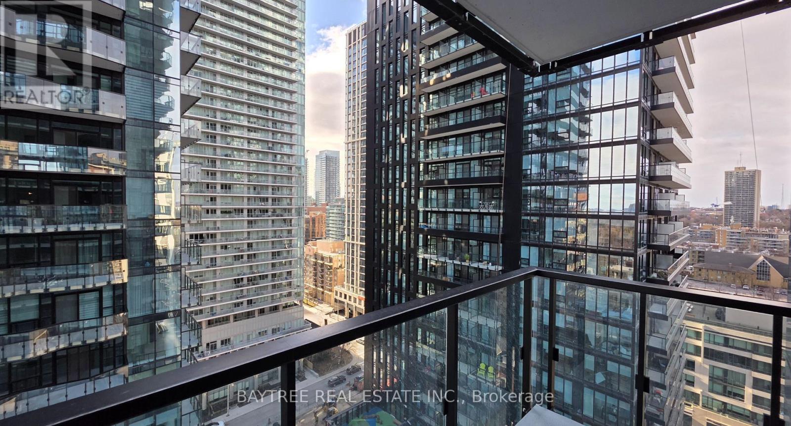 1510 - 120 Broadway Avenue, Toronto, Ontario  M4P 0E9 - Photo 8 - C12646076