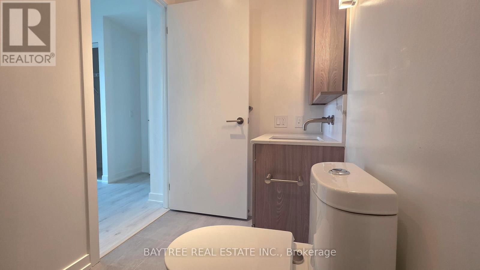 1512 - 120 Broadway Avenue, Toronto, Ontario  M4P 0E9 - Photo 17 - C12646094