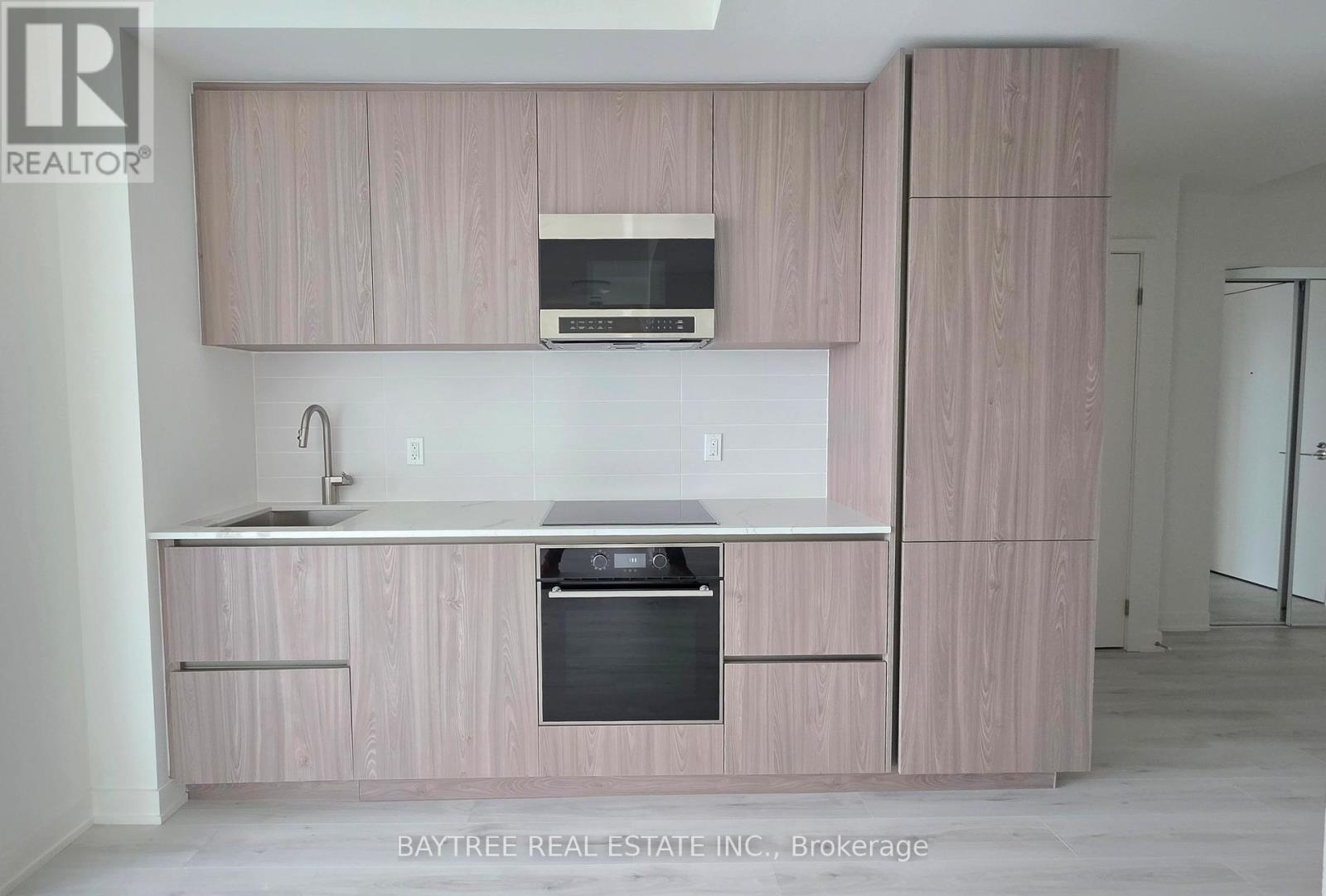 1512 - 120 Broadway Avenue, Toronto, Ontario  M4P 0E9 - Photo 2 - C12646094