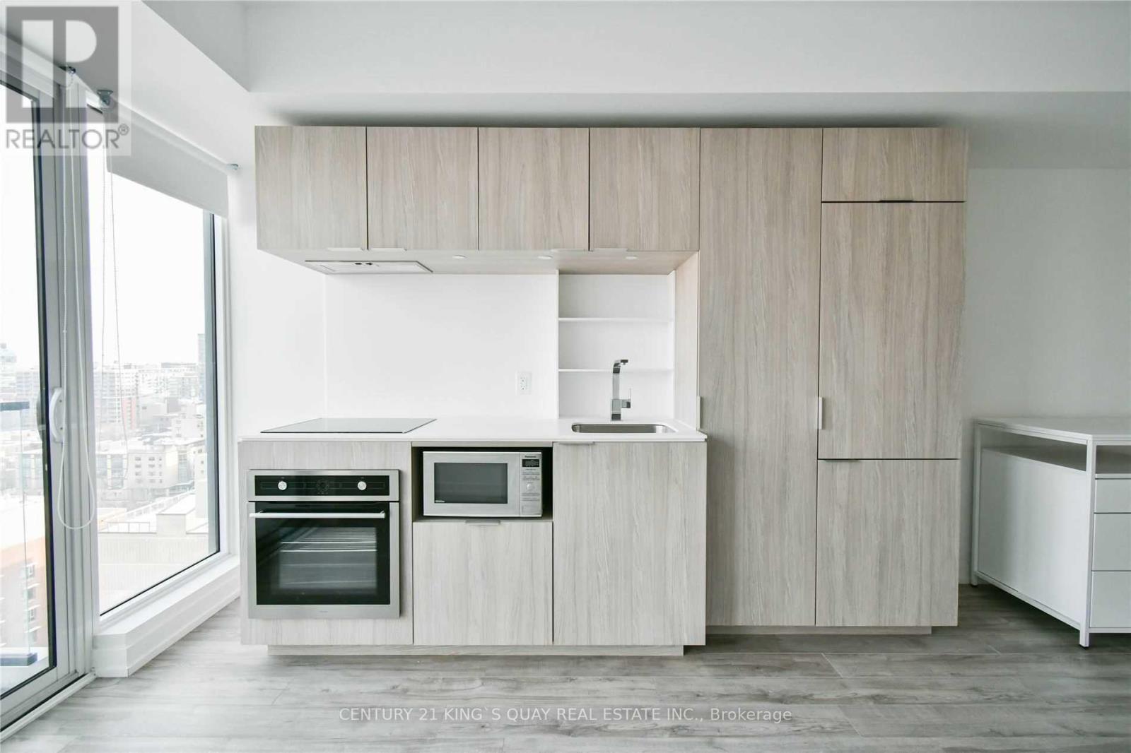 1809 - 77 Shuter Street, Toronto, Ontario  M5B 0B8 - Photo 11 - C12646098