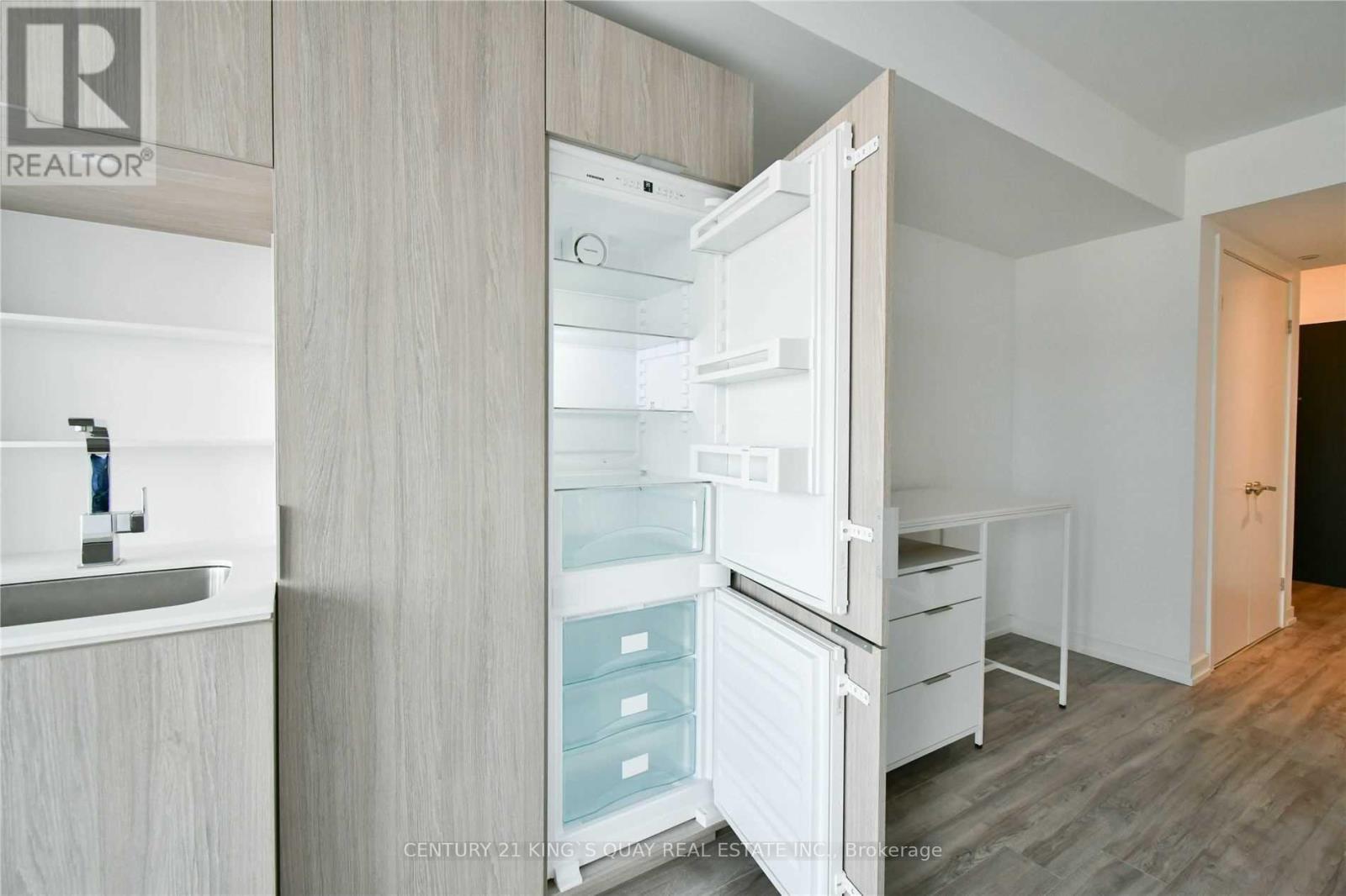 1809 - 77 Shuter Street, Toronto, Ontario  M5B 0B8 - Photo 12 - C12646098