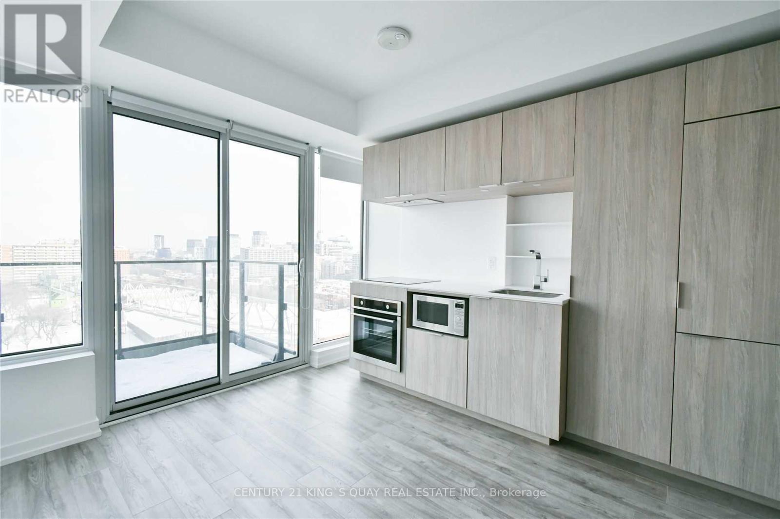 1809 - 77 Shuter Street, Toronto, Ontario  M5B 0B8 - Photo 9 - C12646098