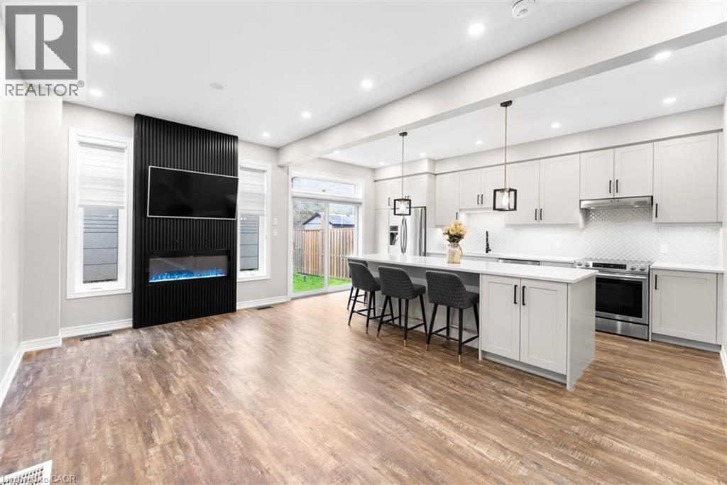 12 Lindsay Way, Grimsby, Ontario  L3M 0H6 - Photo 8 - 40794775