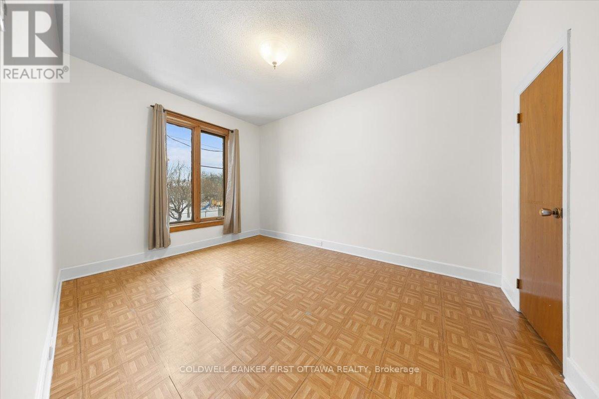 281 Cambridge Street N, Ottawa, Ontario  K1R 7B1 - Photo 15 - X12642208