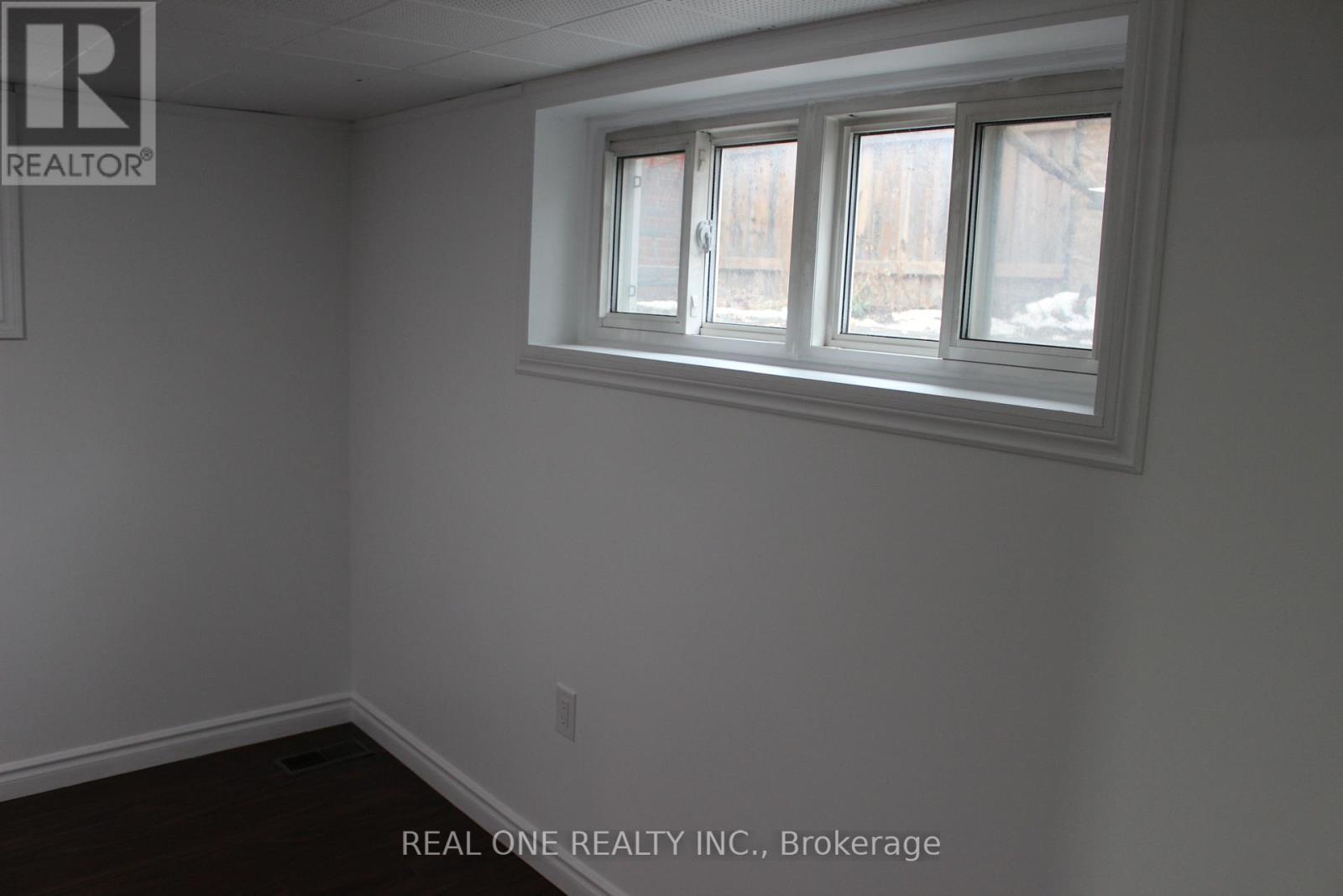 30 Maida Vale, Toronto, Ontario  M1K 2X9 - Photo 10 - E12646116