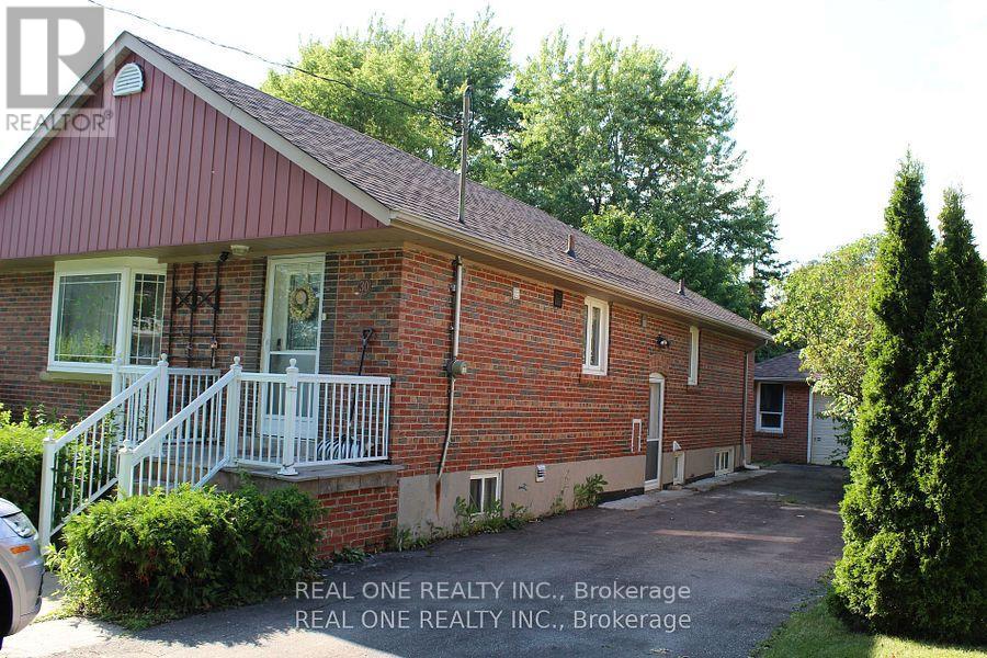 30 Maida Vale, Toronto, Ontario  M1K 2X9 - Photo 2 - E12646116