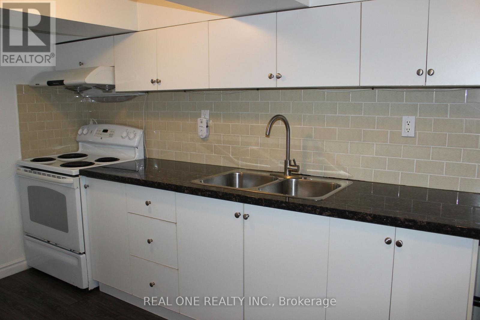 30 Maida Vale, Toronto, Ontario  M1K 2X9 - Photo 7 - E12646116