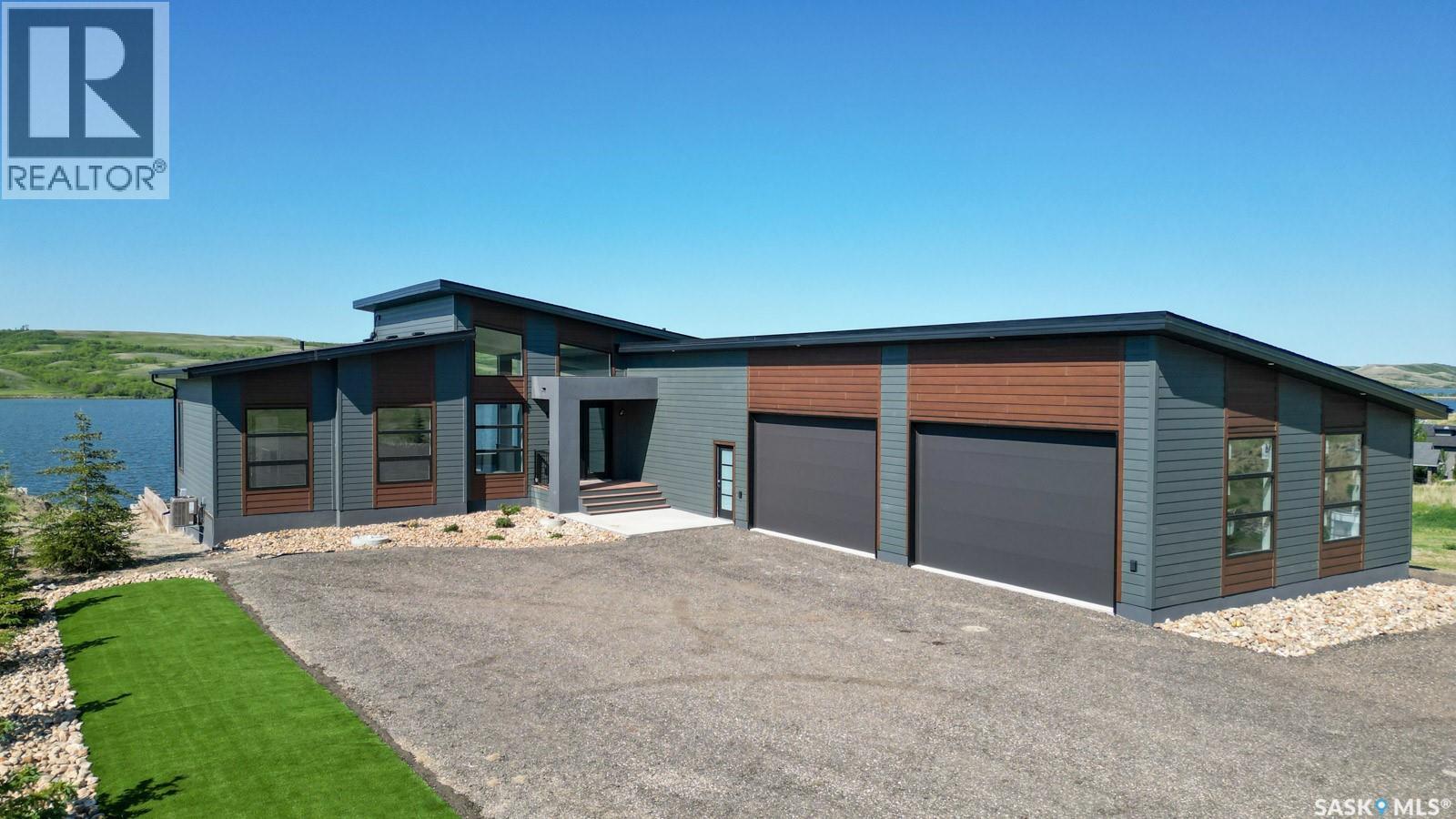 12 Sunset Boulevard, North Grove, Saskatchewan  S0G 1P0 - Photo 49 - SK025841