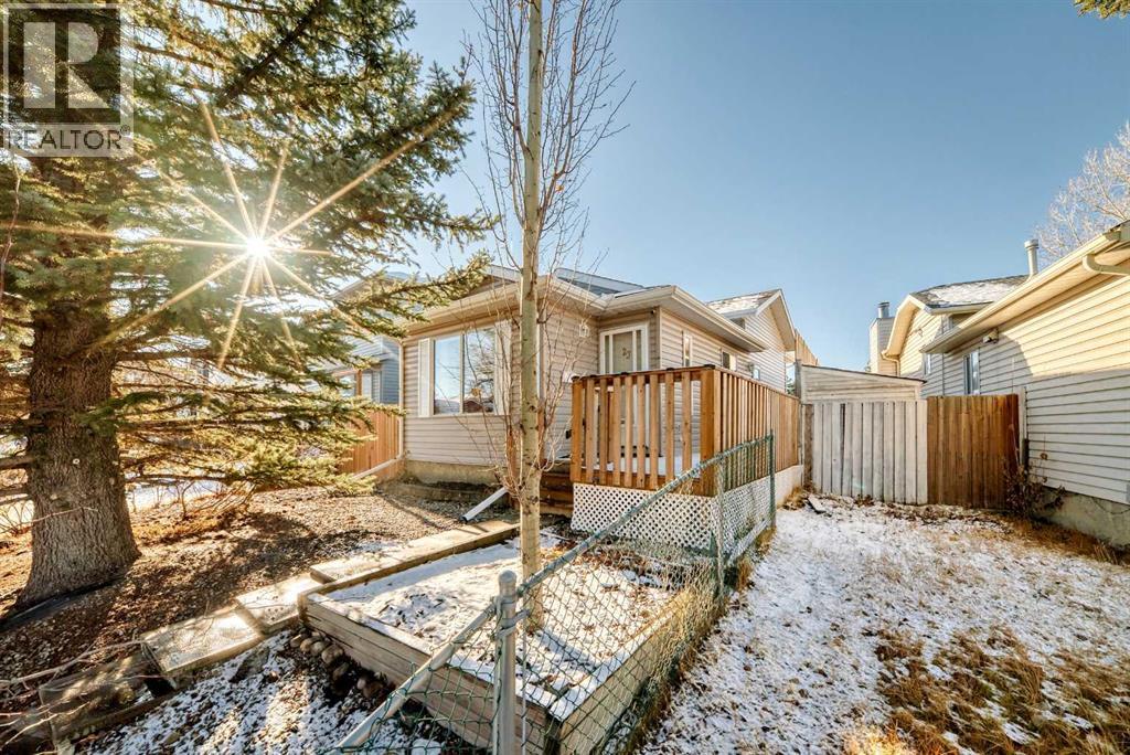 27 Martinview Crescent Ne, Calgary, Alberta  t3j 2s2 - Photo 33 - A2271186