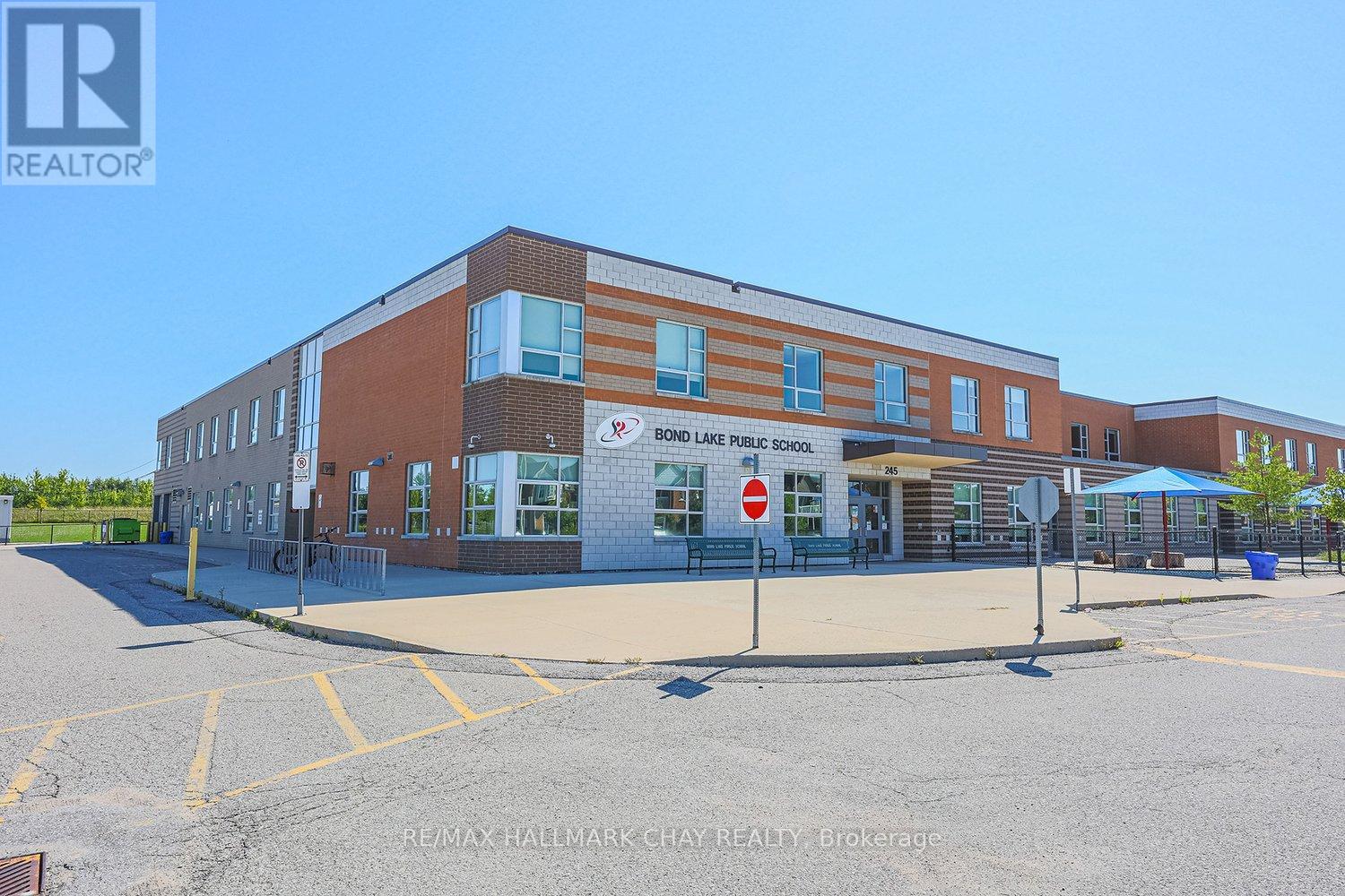 16 - 6 Sayers Lane, Richmond Hill, Ontario  L4E 1J4 - Photo 27 - N12646058