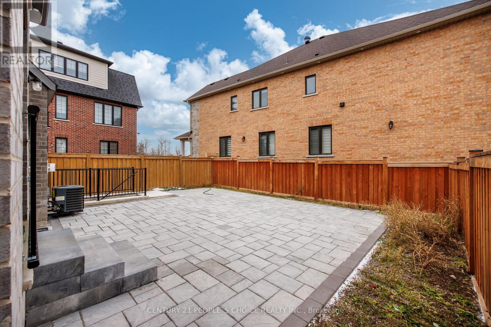 64 Coldwell Bay Circle, Vaughan, Ontario  L4H 5E9 - Photo 45 - N12646078