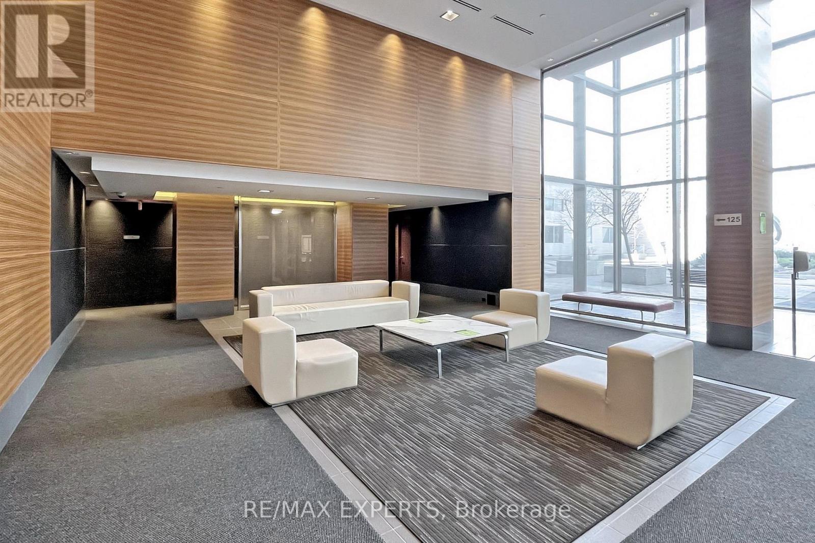 Ph 6 - 125 Village Green Square, Toronto, Ontario  M1S 0L1 - Photo 2 - E12645442