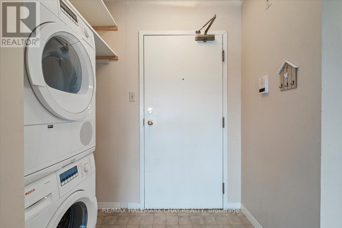 206 - 120 Bell Farm Road, Barrie, Ontario  L4M 6J2 - Photo 10 - S12646054