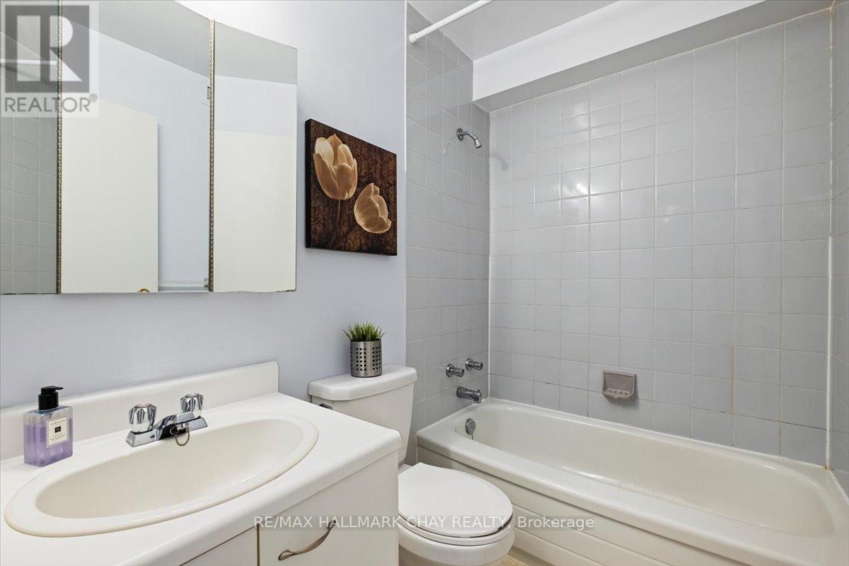 206 - 120 Bell Farm Road, Barrie, Ontario  L4M 6J2 - Photo 26 - S12646054