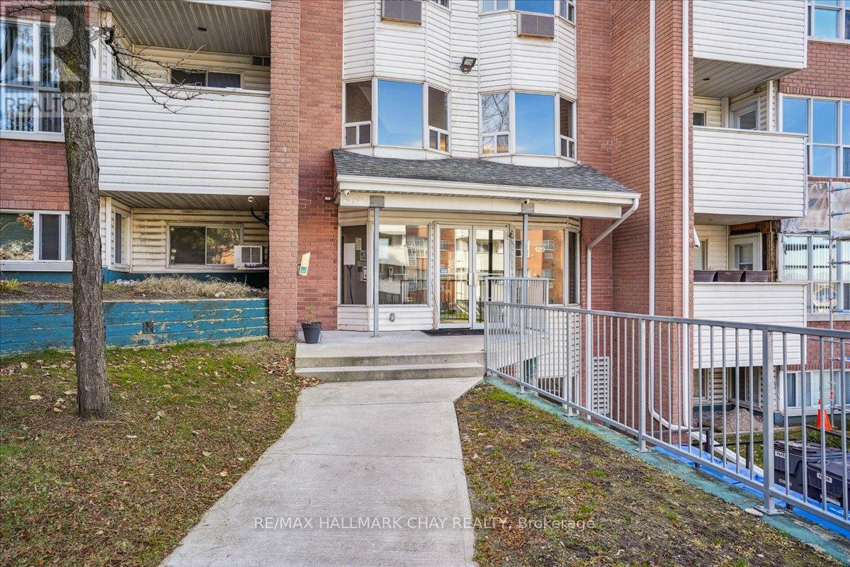 206 - 120 Bell Farm Road, Barrie, Ontario  L4M 6J2 - Photo 31 - S12646054