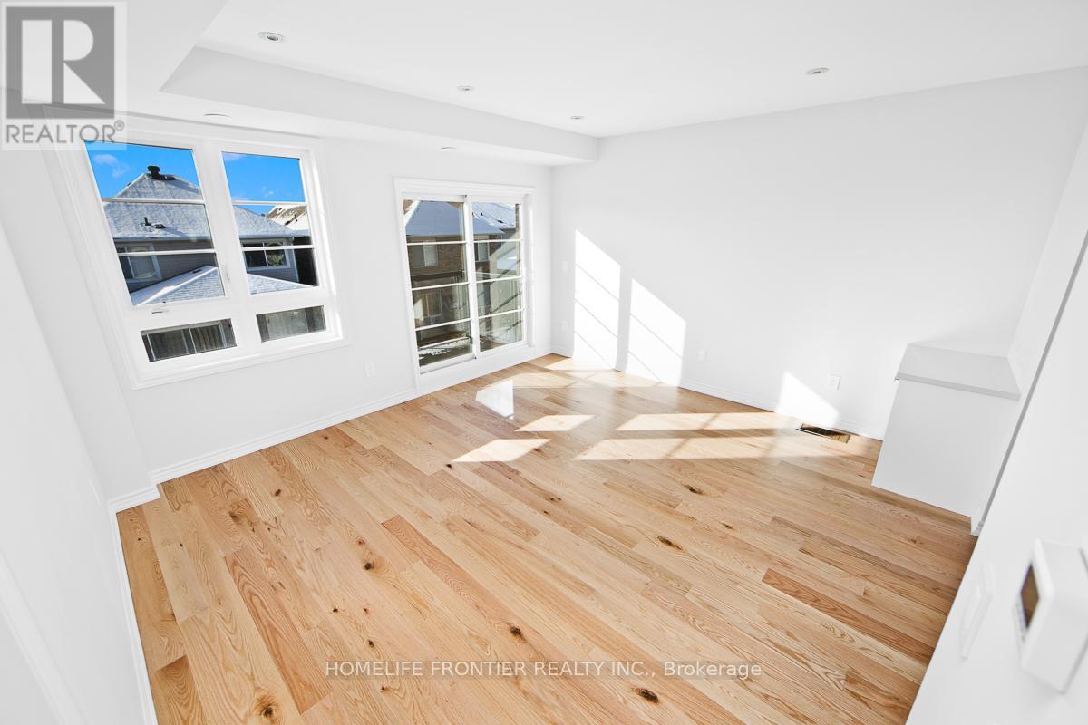 8 - 5979 Saigon Street, Mississauga, Ontario  L5V 0E9 - Photo 4 - W12632016