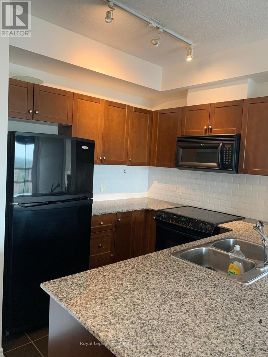 2510 - 3504 Hurontario Street, Mississauga, Ontario  L5B 0B9 - Photo 8 - W12644216