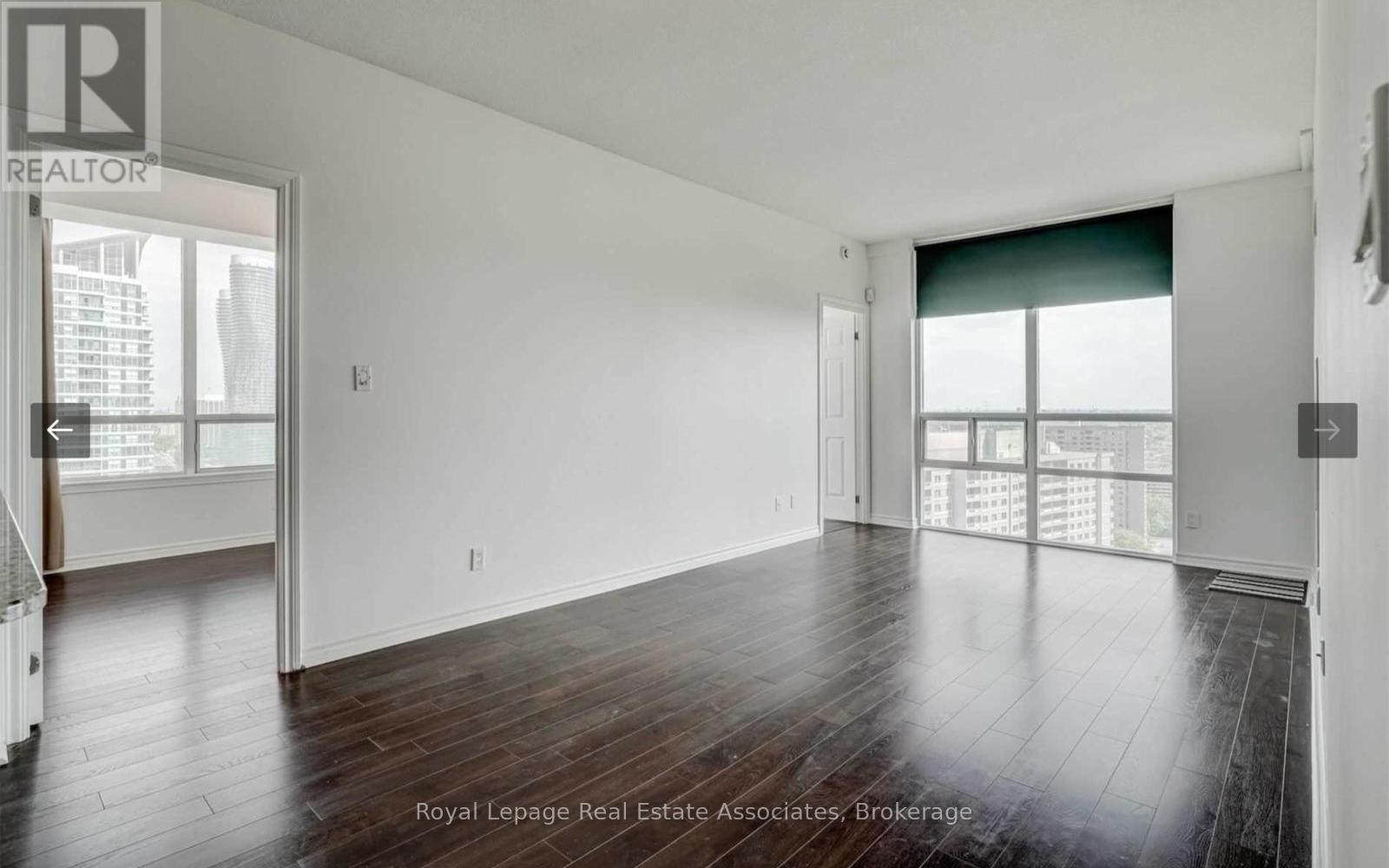 2510 - 3504 Hurontario Street, Mississauga, Ontario  L5B 0B9 - Photo 9 - W12644216