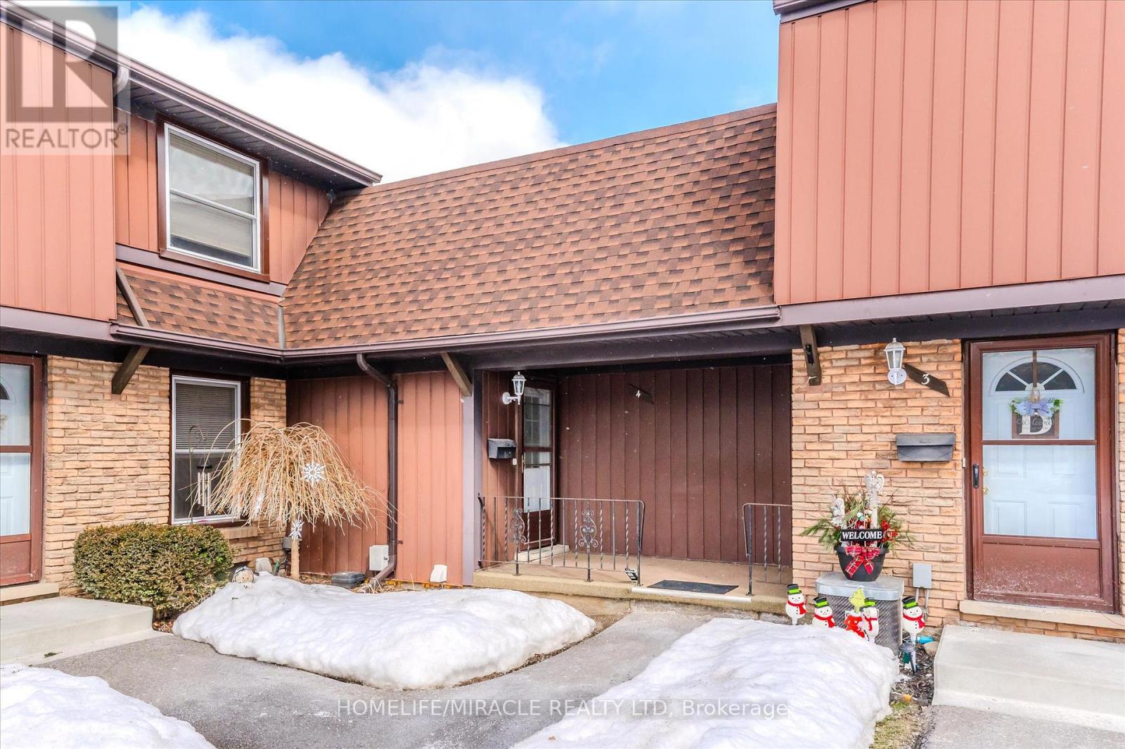 4 - 235 Ferguson Avenue, Cambridge, Ontario  N1R 6G1 - Photo 3 - X12639872
