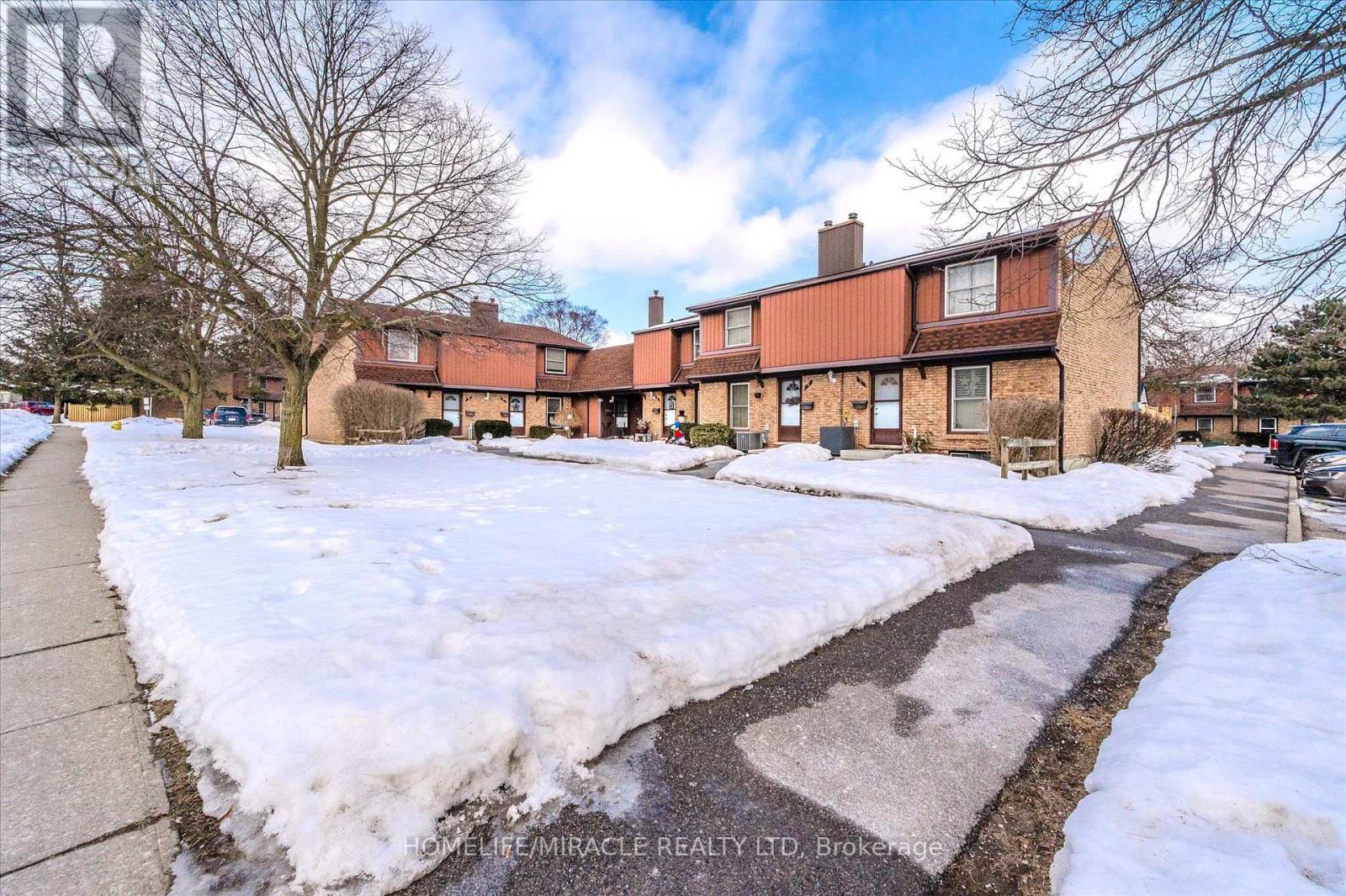 4 - 235 FERGUSON AVENUE, Cambridge, Ontario