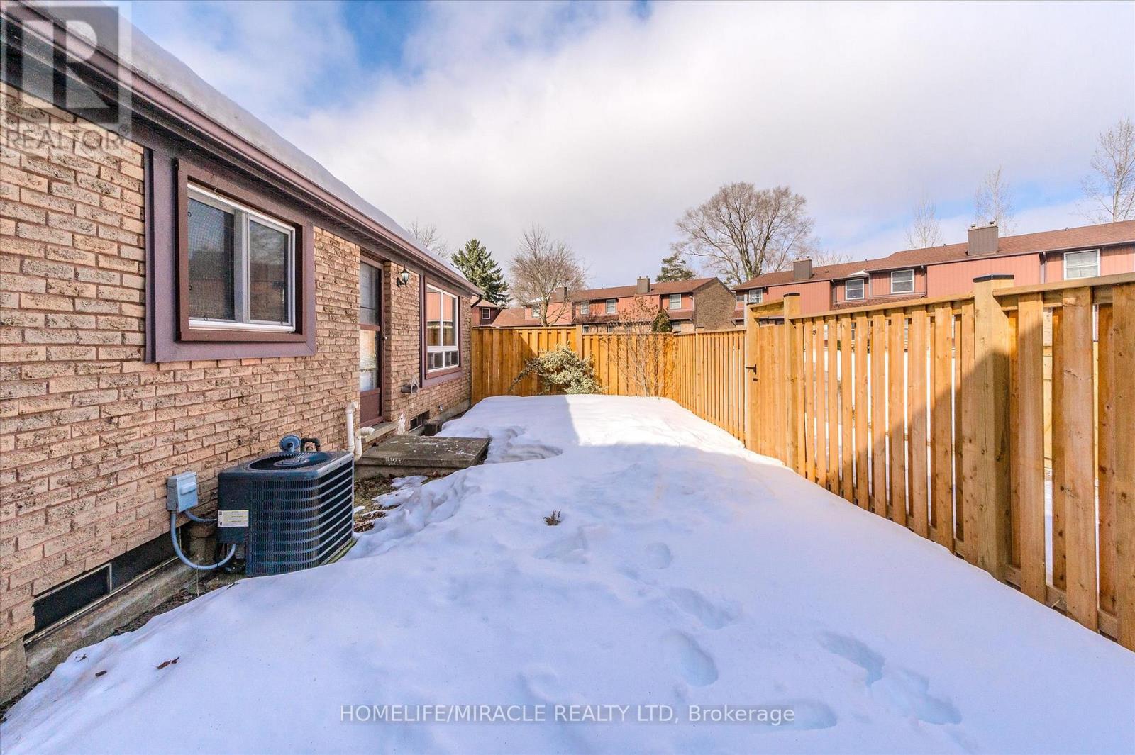 4 - 235 Ferguson Avenue, Cambridge, Ontario  N1R 6G1 - Photo 39 - X12639872