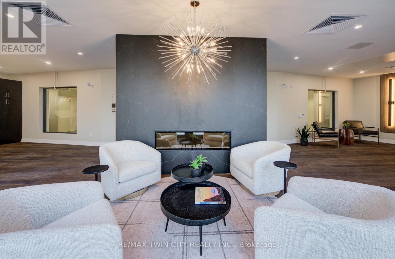 524 - 1100 Lackner Place, Kitchener, Ontario  N2A 0M1 - Photo 4 - X12586206