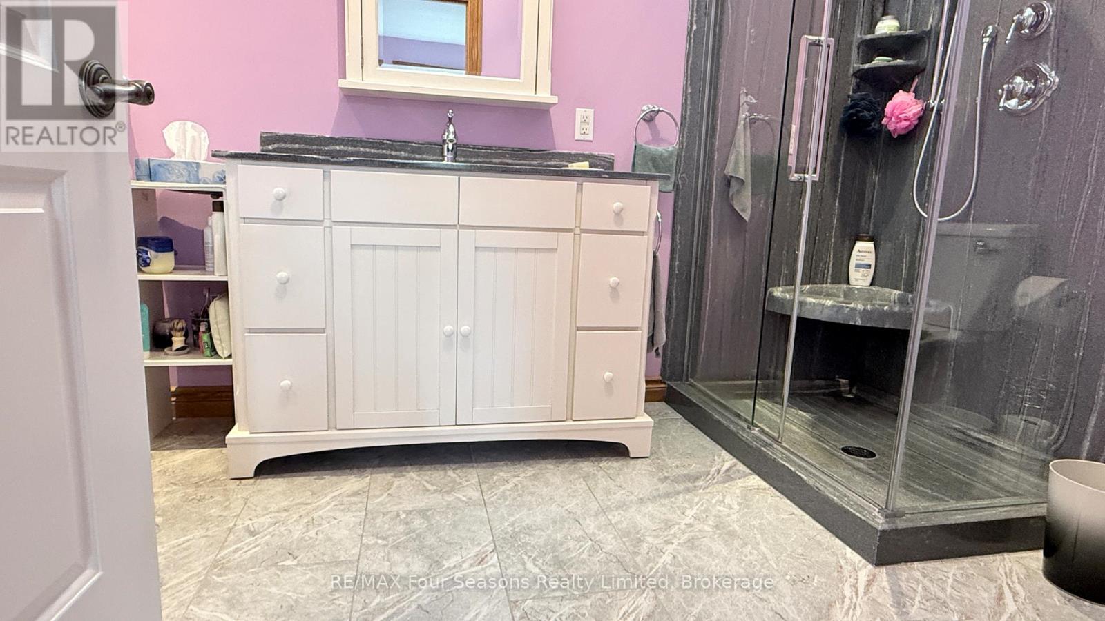 229 S Rankin Street, Saugeen Shores, Ontario  N0H 2L0 - Photo 32 - X12062589