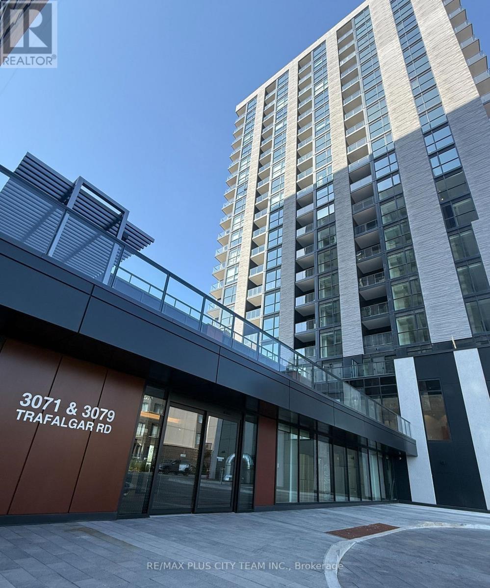 1804 - 3079 TRAFALGAR ROAD, Oakville, Ontario