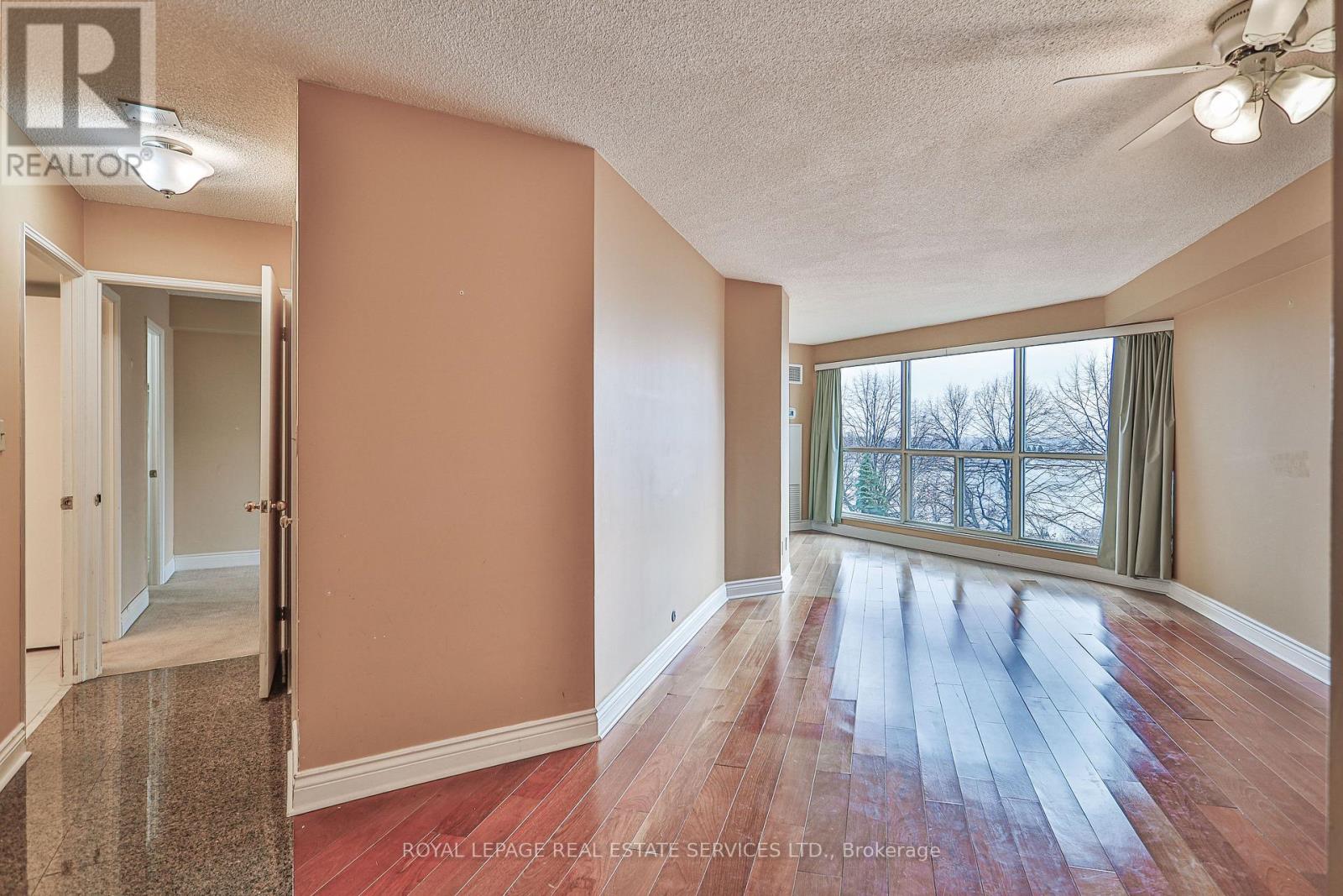 512 - 2267 Lake Shore Boulevard W, Toronto, Ontario  M8V 3X2 - Photo 16 - W12646040