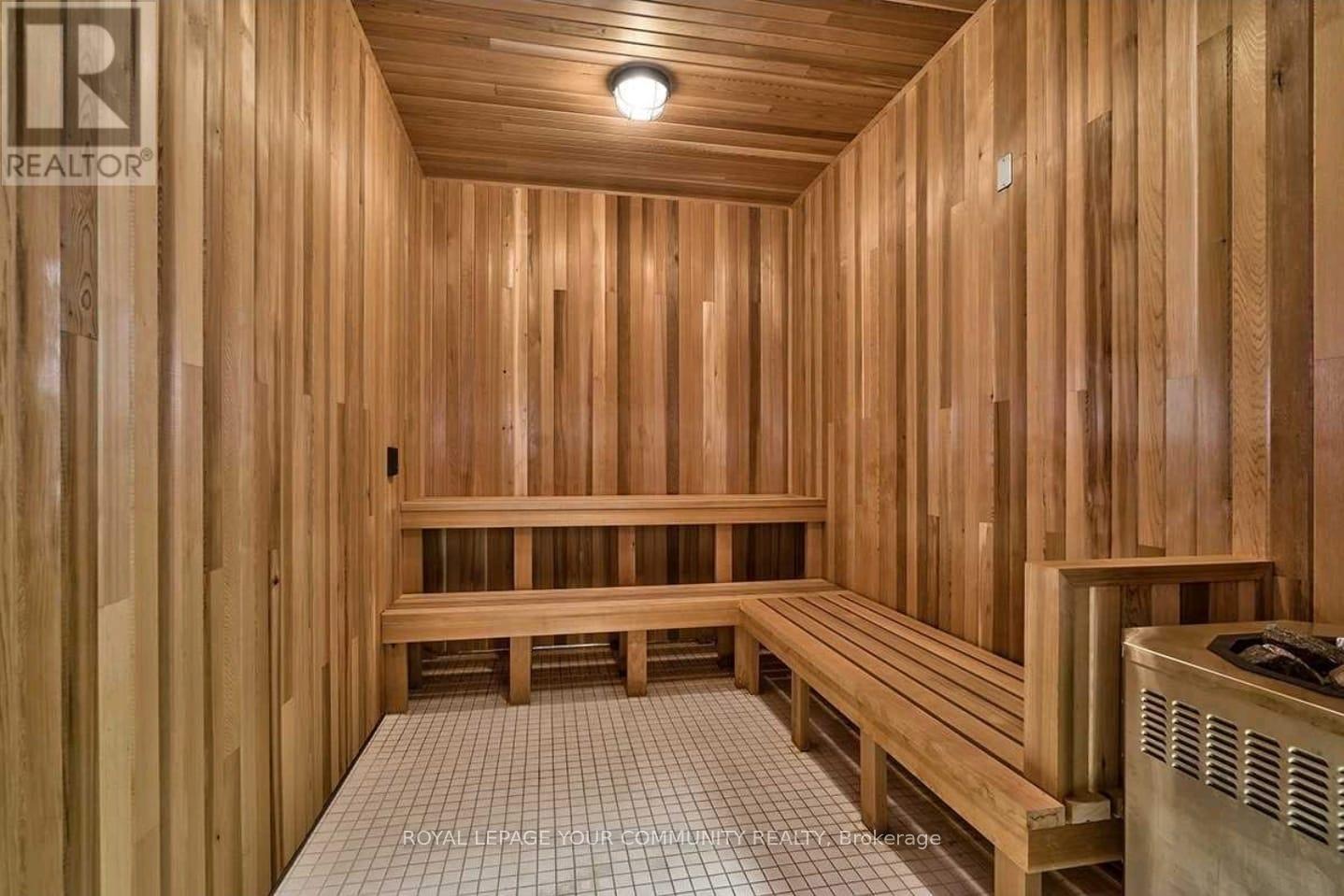 604 - 55 Speers Road, Oakville, Ontario  L6K 0H9 - Photo 24 - W12646042