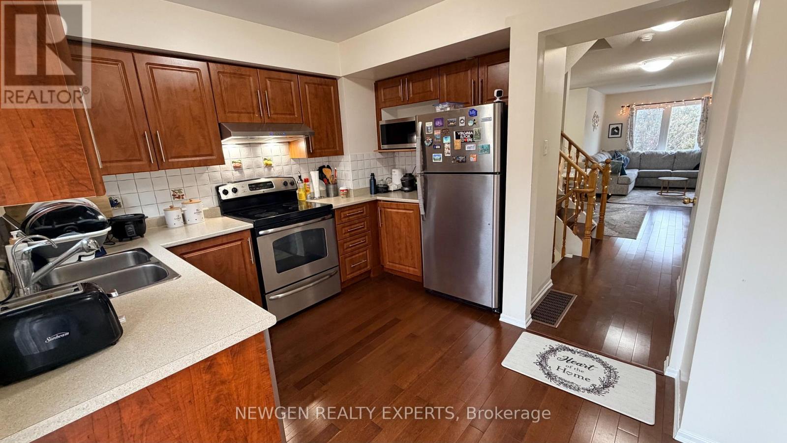 97 - 1050 Bristol Road W, Mississauga, Ontario  L5V 2E8 - Photo 6 - W12646066