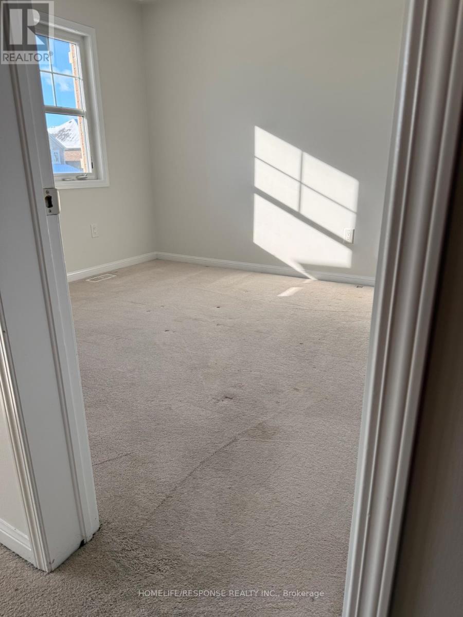 1059 Savoline Boulevard, Milton, Ontario  L9T 8P2 - Photo 16 - W12646114