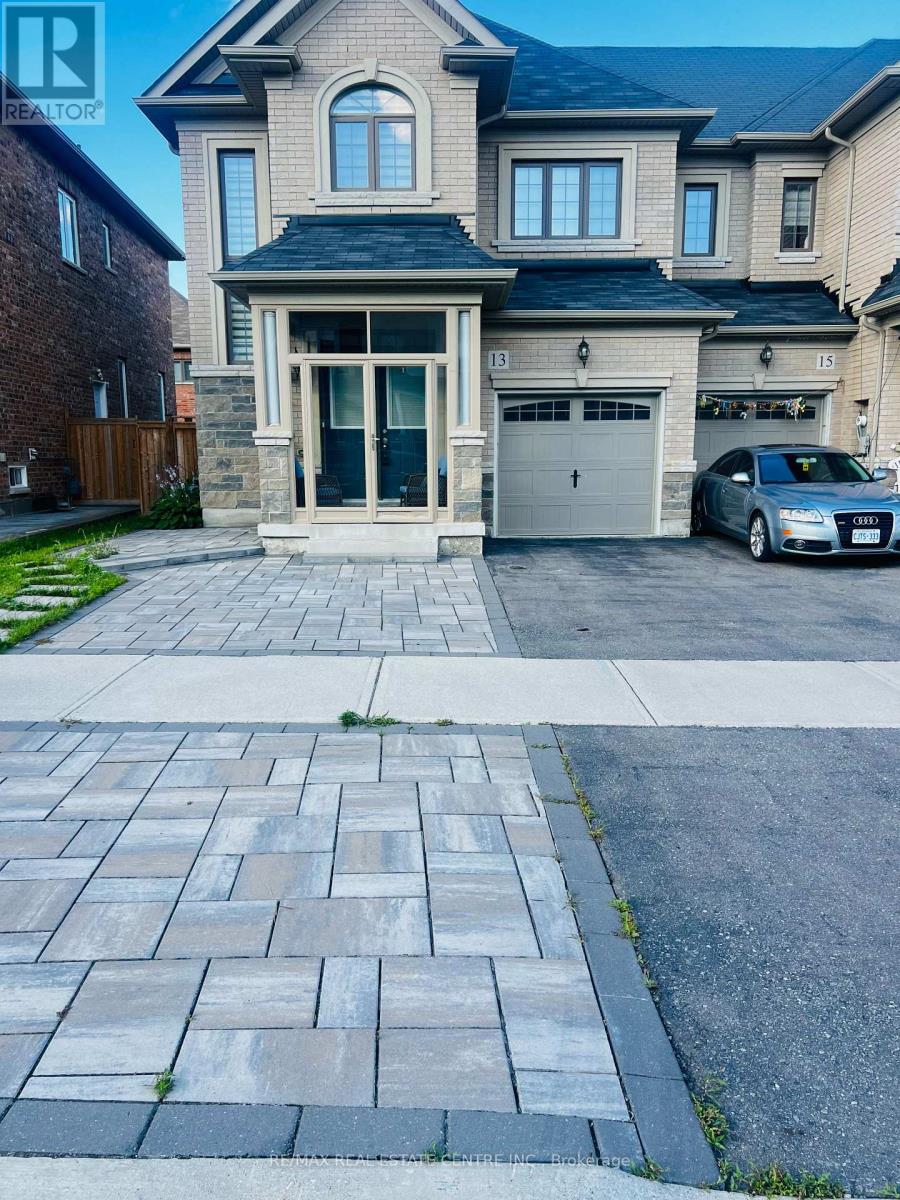 13 MAYNADA ROAD, Brampton, Ontario