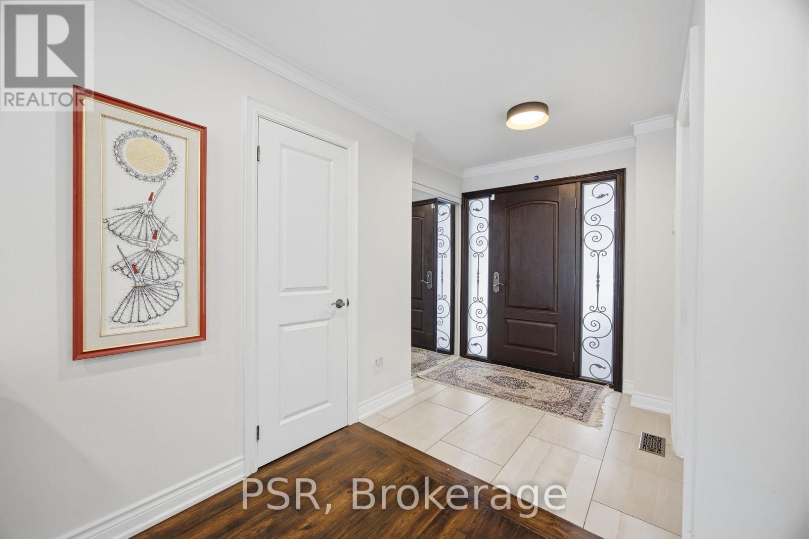 3254 Sir Johns Homestead, Mississauga, Ontario  L5L 2P1 - Photo 2 - W12646136