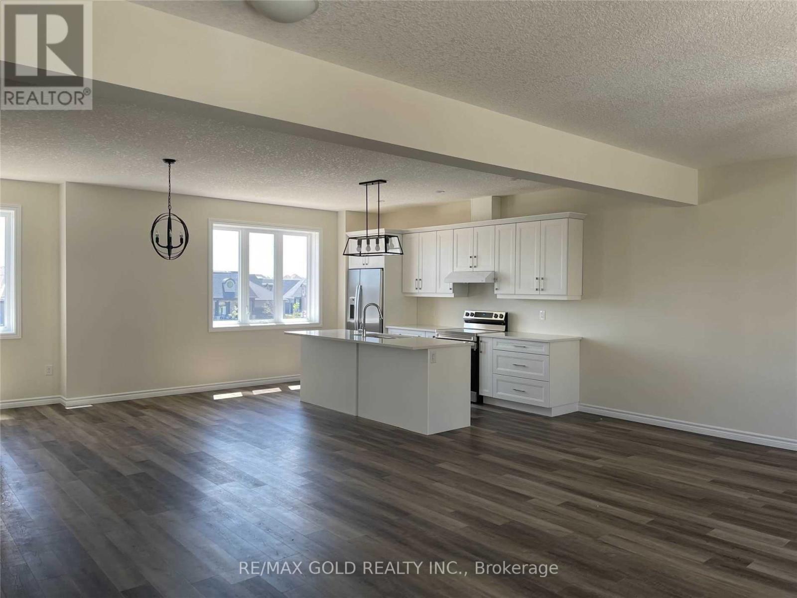 54 - 435 Callaway Road, London North, Ontario  N6G 2N1 - Photo 4 - X12646034