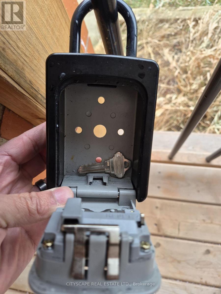 28 Margery Road, Welland, Ontario  L3B 2P6 - Photo 32 - X12646056