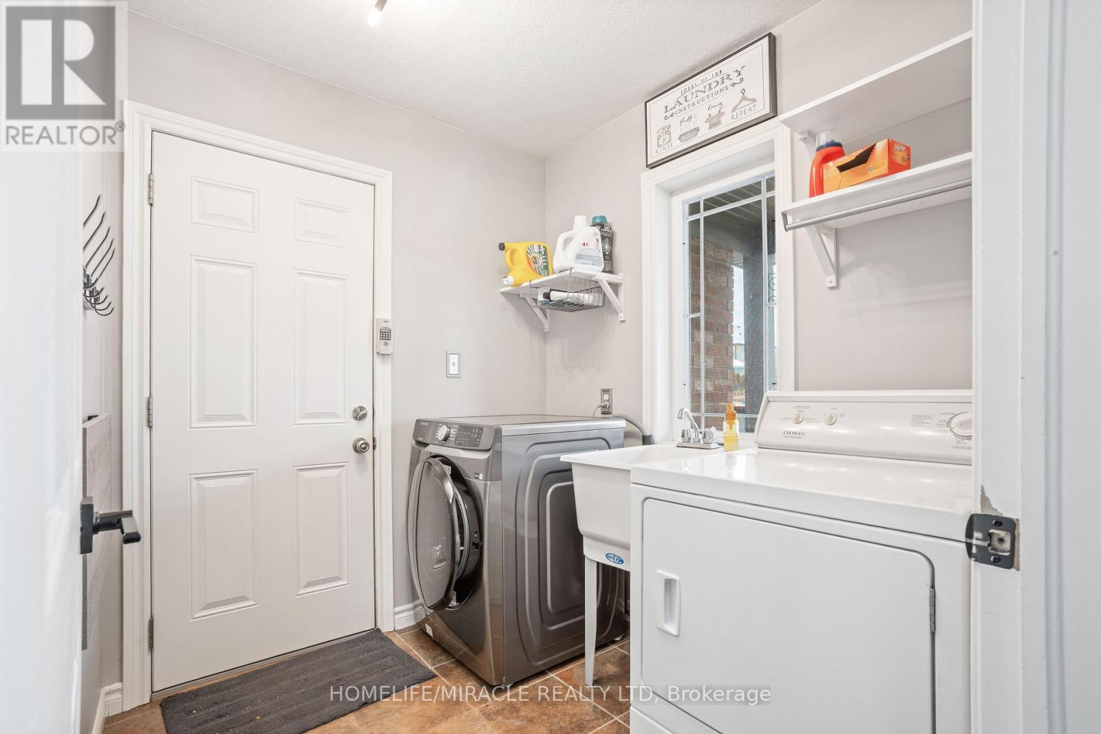 589 Sales Drive, Woodstock, Ontario  N4S 0A1 - Photo 33 - X12646134