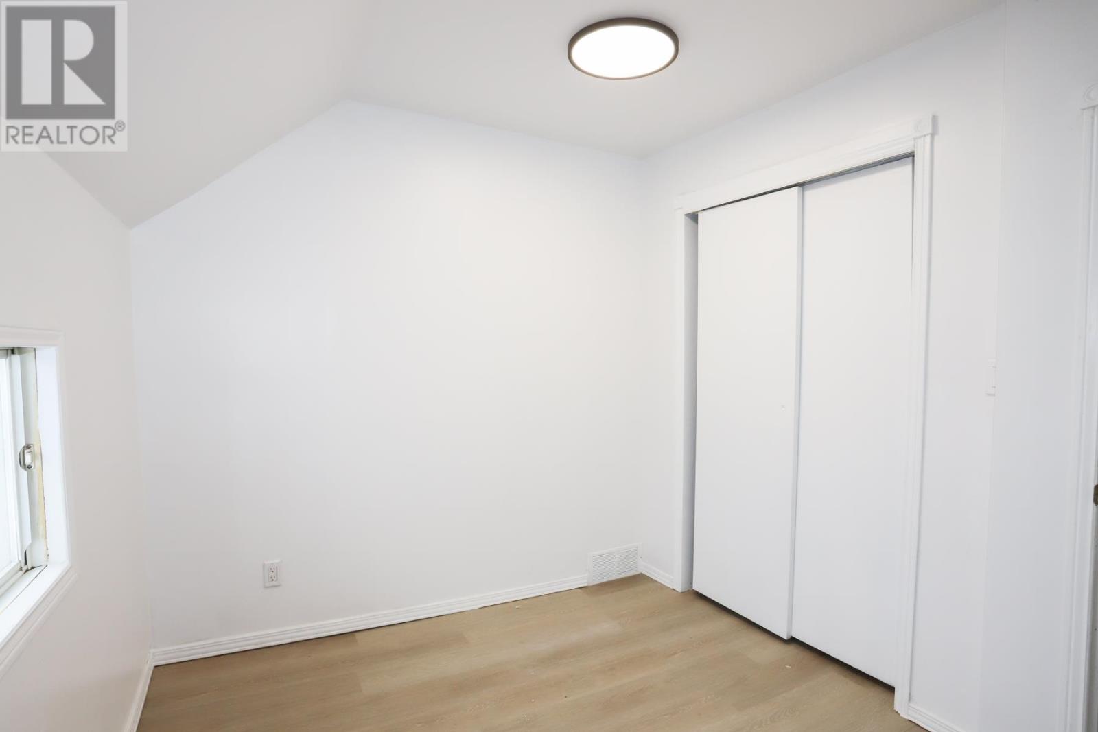 223 Beverley St, Sault Ste. Marie, Ontario  P6A 1S1 - Photo 17 - SM253422