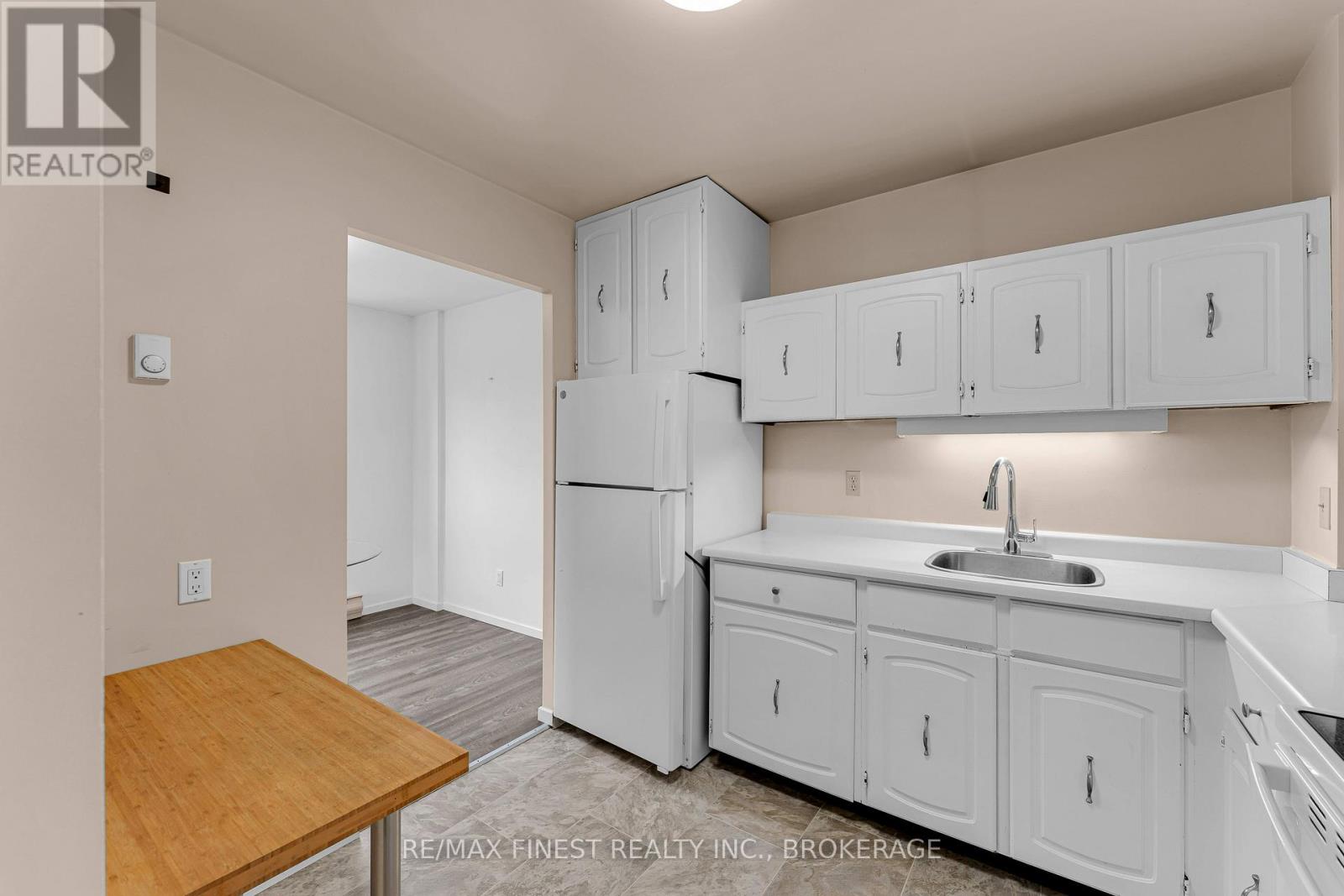 312 - 66 Greenview Drive, Kingston (Central City West), Ontario  K7M 7C5 - Photo 22 - X12646148