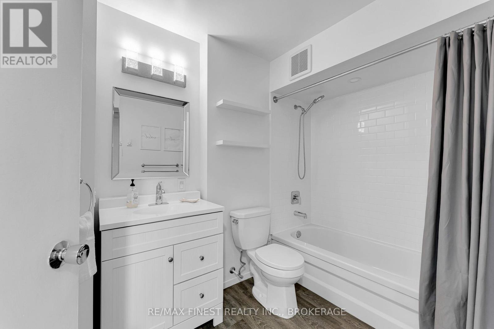 312 - 66 Greenview Drive, Kingston (Central City West), Ontario  K7M 7C5 - Photo 32 - X12646148